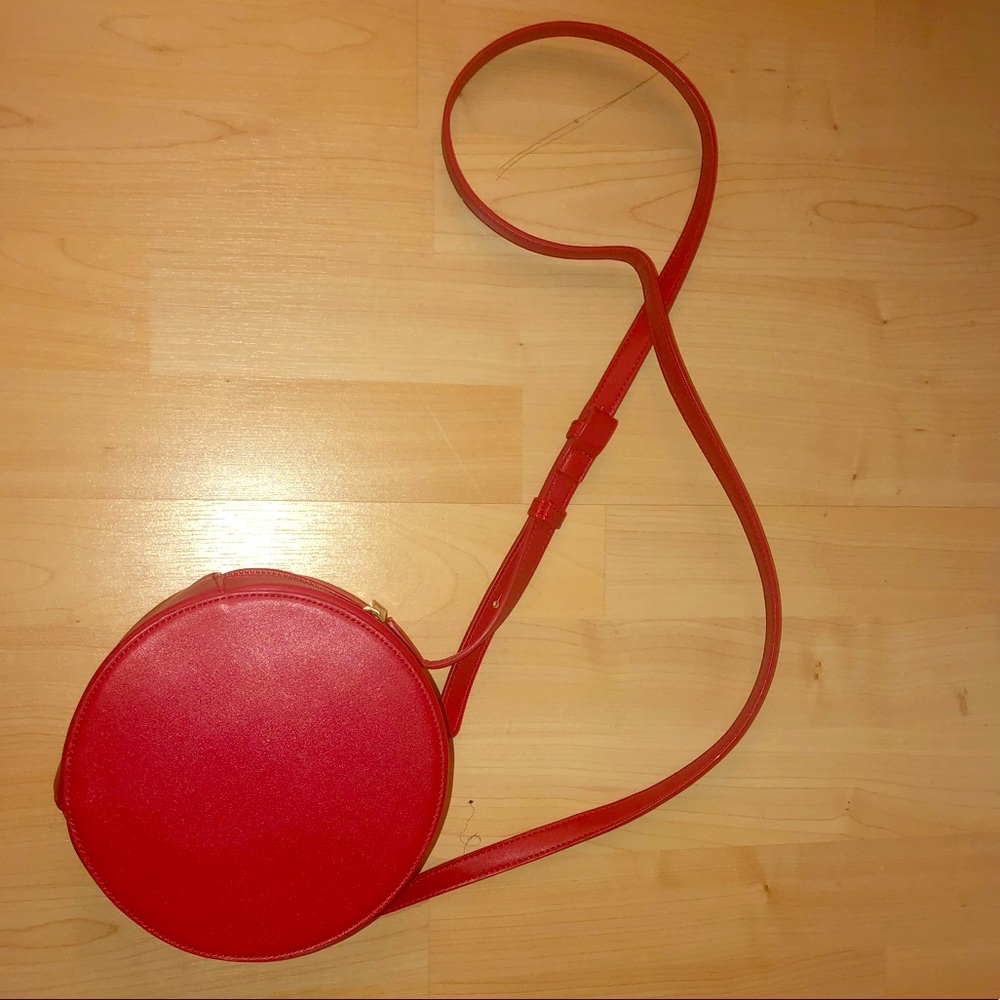 RED CIRCLE BAG
